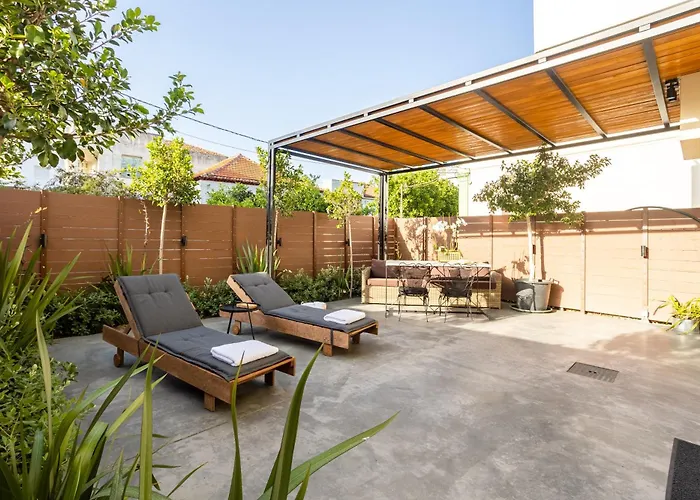 Villy's Comfort Zone Calamata