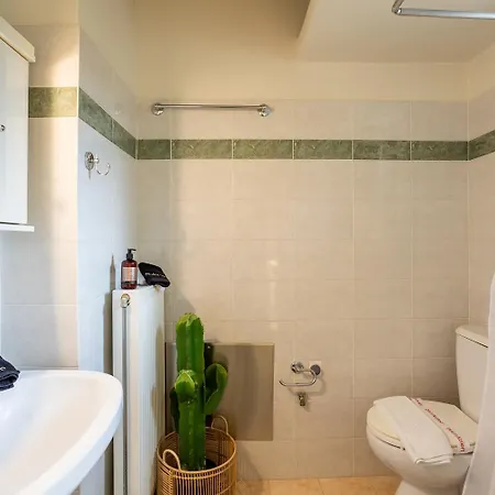 Villy's Comfort Zone Kalamata